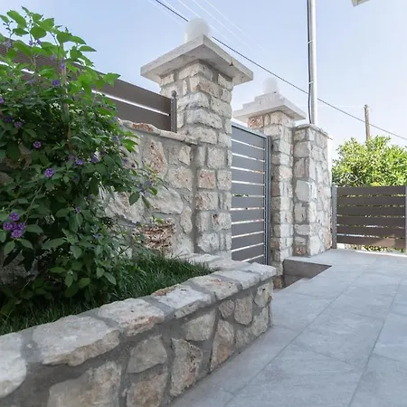 Pegasus 게스트하우스 Corinth