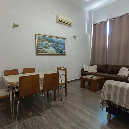 飞马客房旅馆 4* Corinth