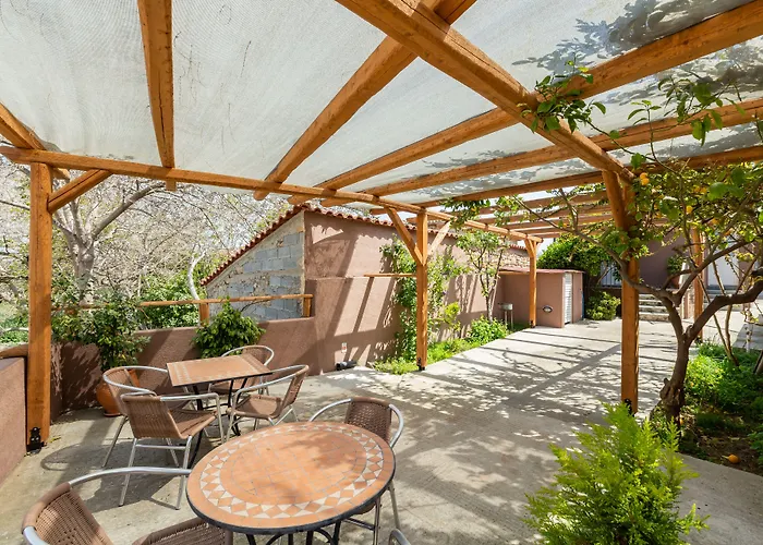 Pegasus Guest house 4*